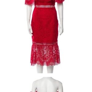 Beautiful red dress, great for any occasion